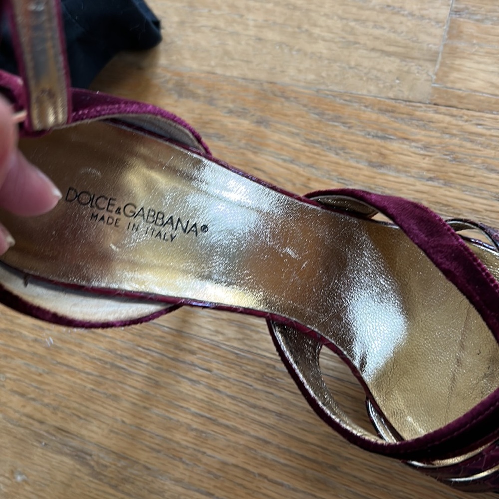 Dolce & Gabbana Velvet and Leather Burgundy Heels - Picture 7 of 9